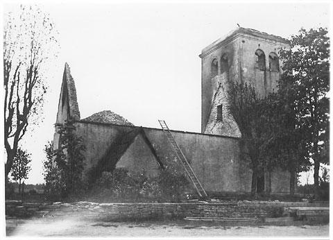 Ala kyrka, ruin