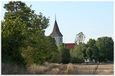 Gotland, Viklau kyrka - foto: Bernt Enderborg