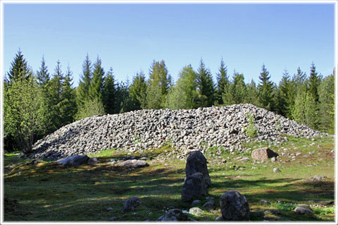 Gotland, Stenrösen, bronsåldersrösen - foto: Bernt Enderborg